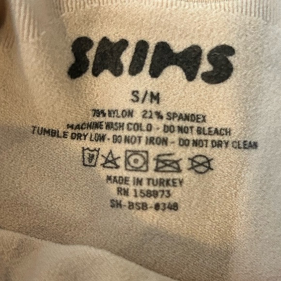 NWOT SKIMS Sculpting Bodysuit w/ Snaps in Ochre Size S/M Seamless Nude - Picture 5 of 6